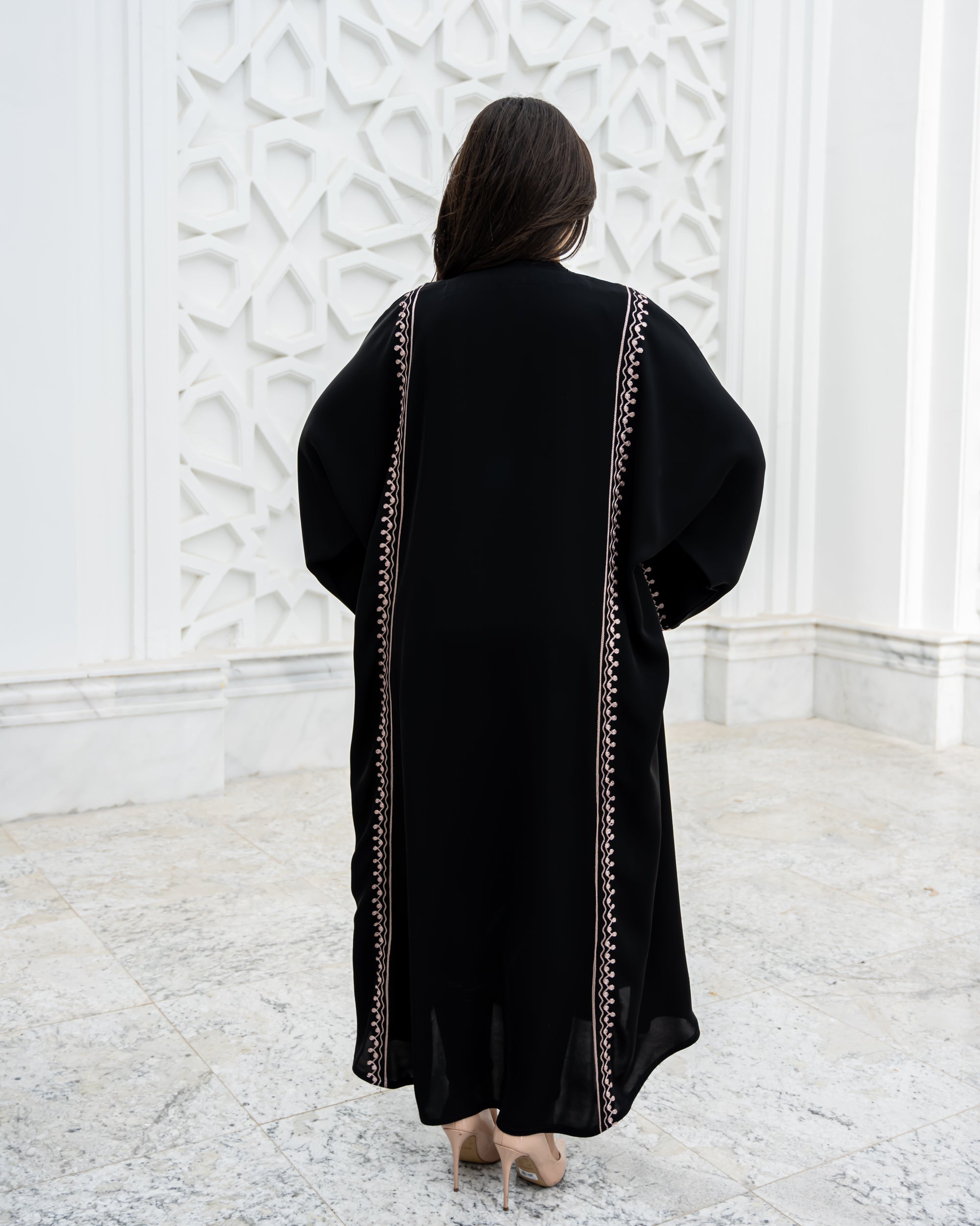 Tiba abaya