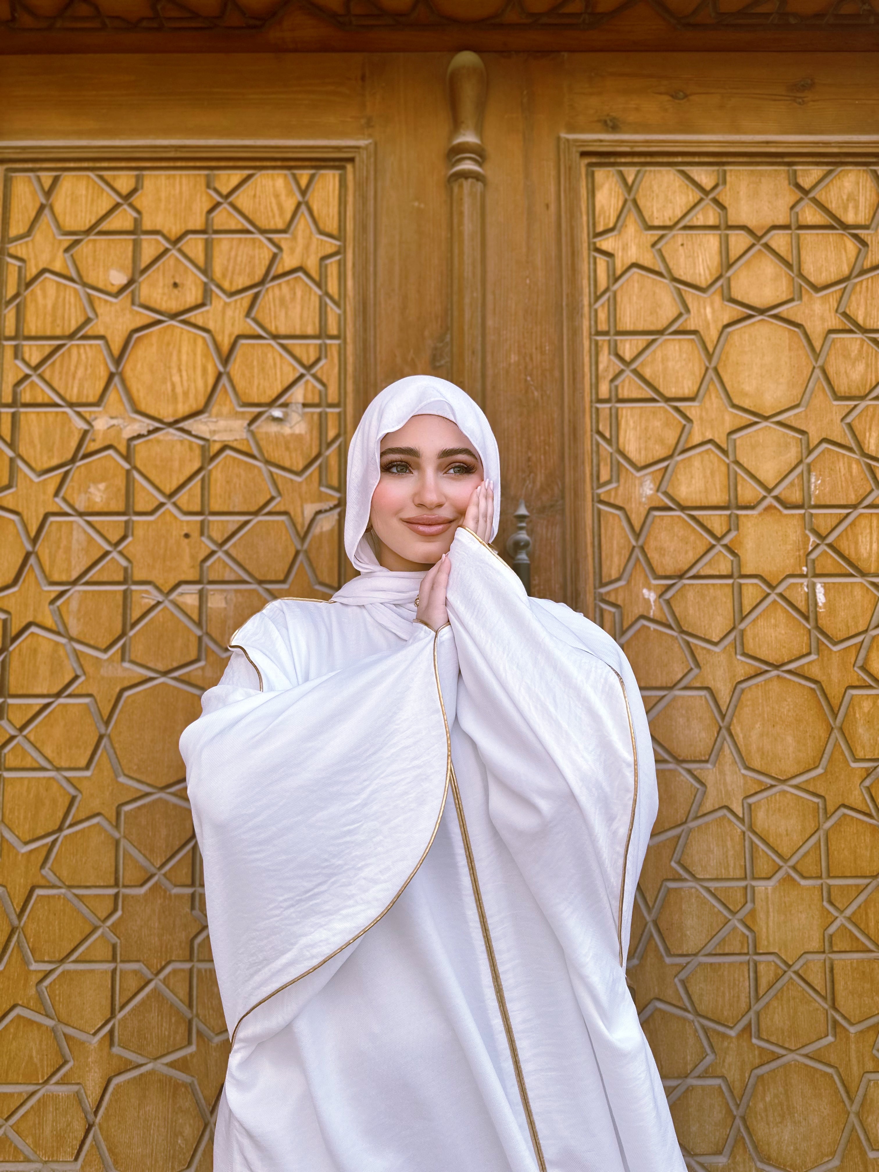 Abaya for Umrah 2
