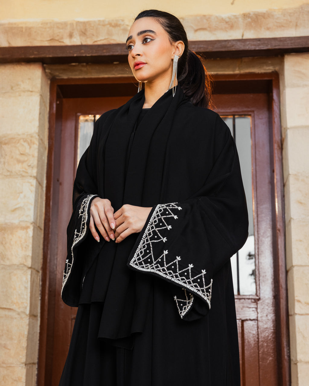 Zeina abaya