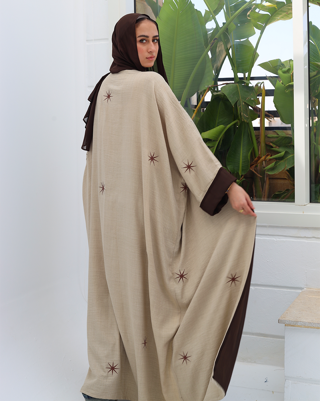 Najma - Brown
