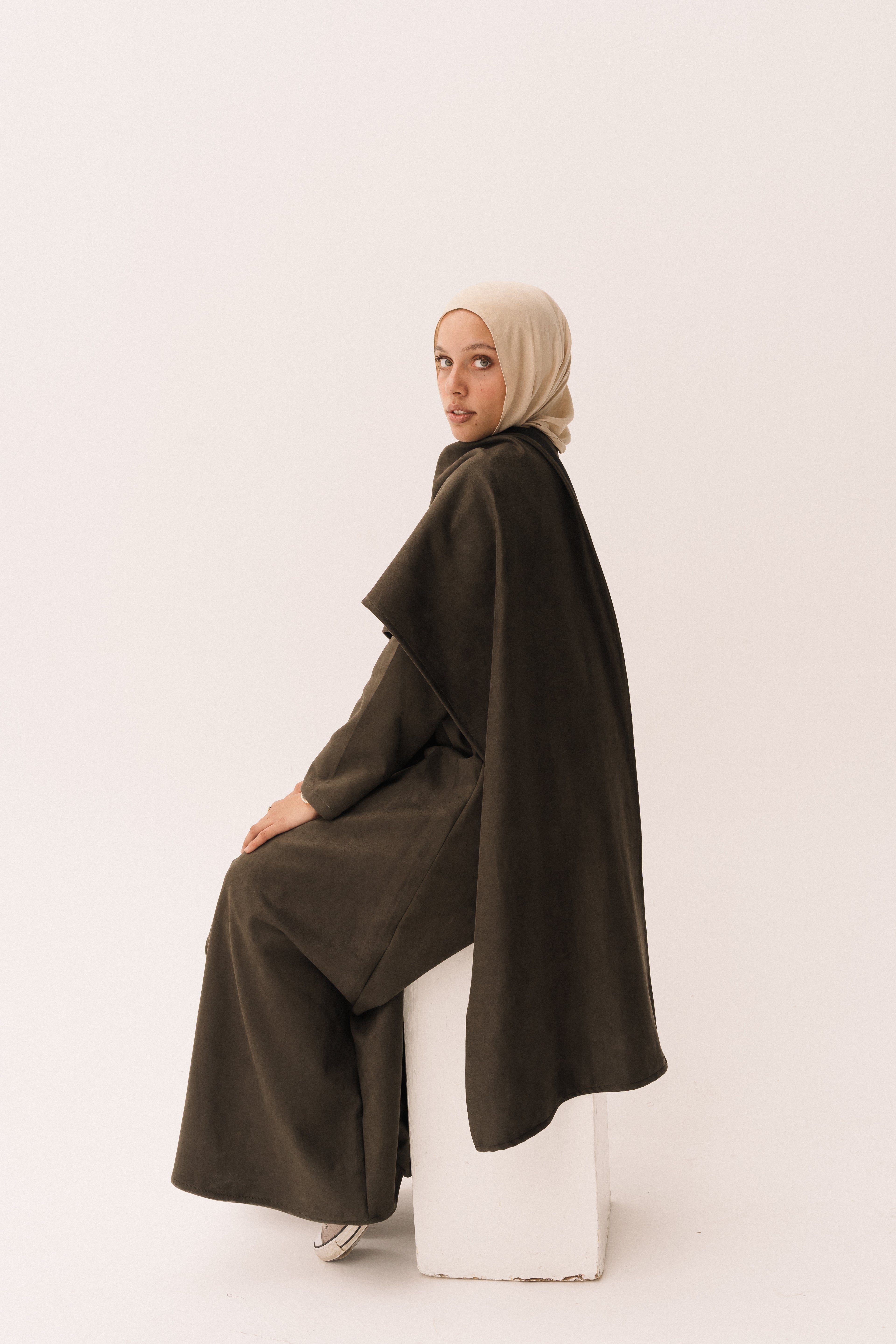 Wrap Abaya - Dark Olive